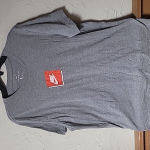 Nike logo tshirt men's